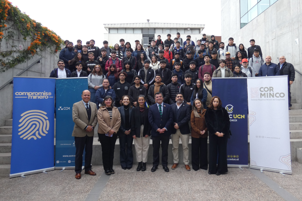 Compromiso-Minero-Actividad-Con-Estudiantes-Ceduc